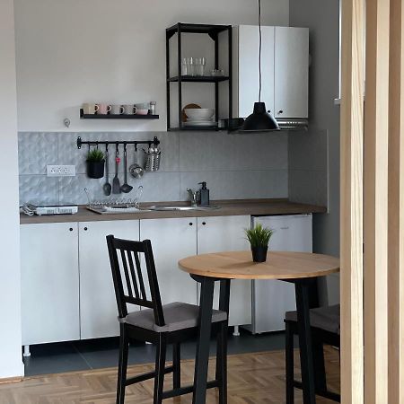 Apartmani Sombor Esterno foto