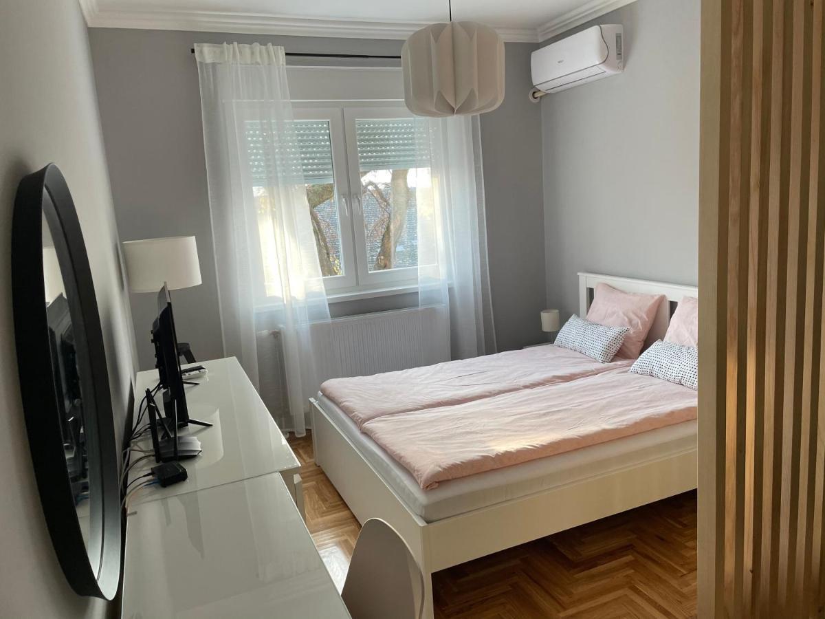 Apartmani Sombor Esterno foto
