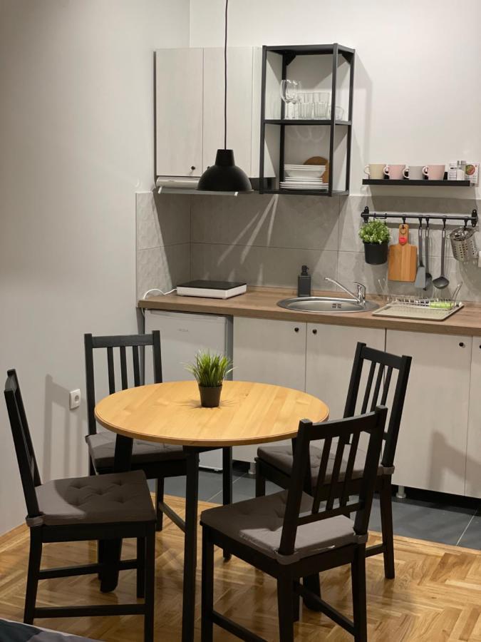 Apartmani Sombor Esterno foto