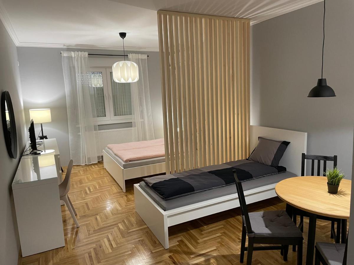 Apartmani Sombor Esterno foto